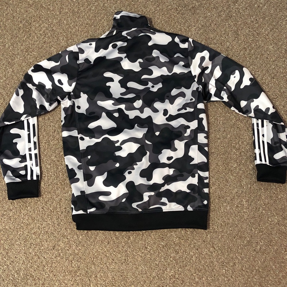 Adidas zip jacket - Picture 2 of 3